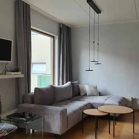 Kueueni Str Center Apartment *