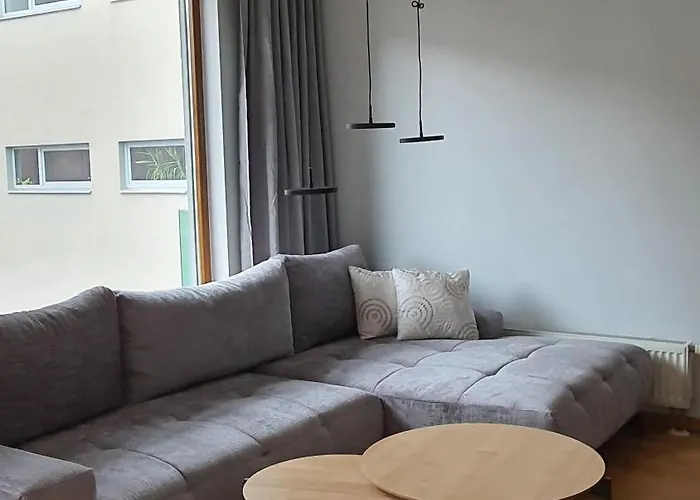 Kueueni Str Center Apartment Tartu